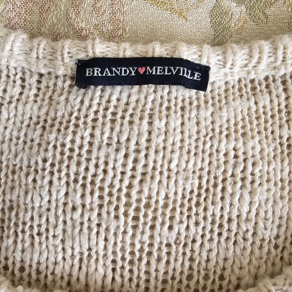Brandy Melville 100% Cotton Knit Sweater Beige Long Sleeve Pullover Size M - Picture 7 of 8